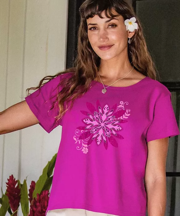 T-Shirts>Crazy Shirts Lehua Quilt - Berry Short Sleeve Scoop Neck T-Shirt